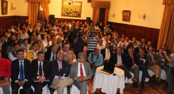 Paro de funcionarios municipales: Alcaldes de Chile se reunieron en asamblea ampliada y serán recibidos por el Ministro del Interior